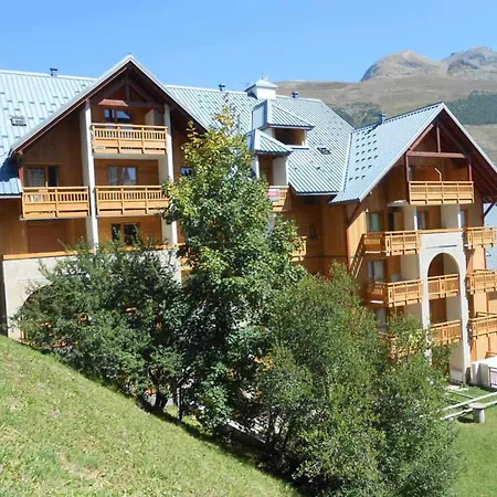 4 Pers. Aux Deux Alpes Avec Parking Et Vue Degagee - Fr-1-516-117 *